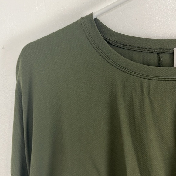 Lululemon Army Green Crop Top - Picture 2 of 7